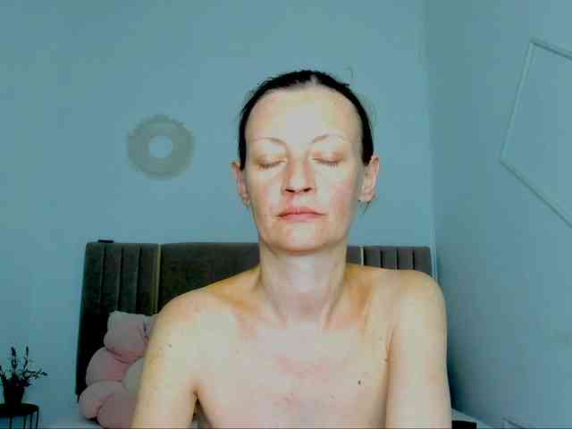 Anastasia-skyy webcam