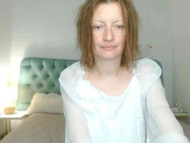 Anastasia-skyy webcam
