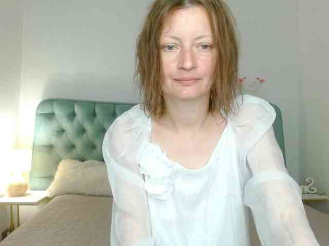 Anastasia-skyy webcam