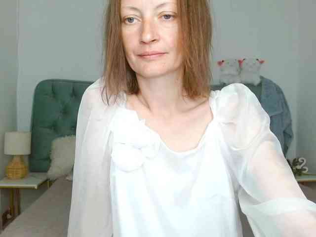 Anastasia-skyy webcam