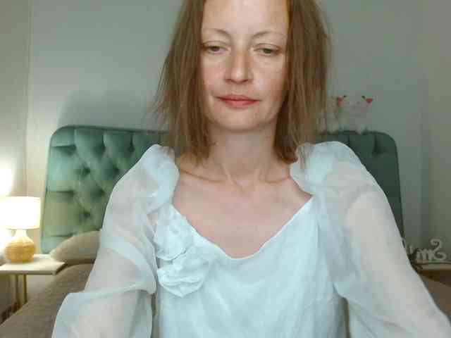 Anastasia-skyy webcam