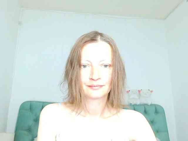 Anastasia-skyy webcam