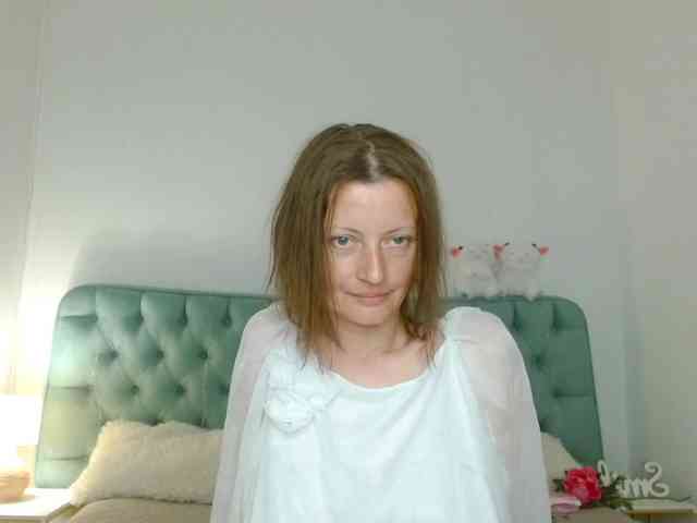 Anastasia-skyy webcam