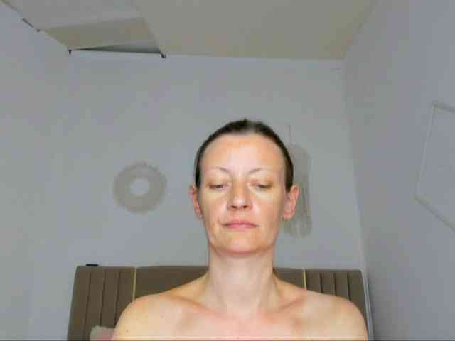 Anastasia-skyy webcam