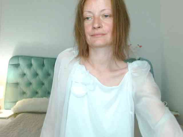 Anastasia-skyy webcam