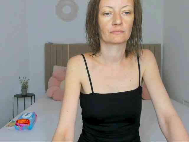 Anastasia-skyy webcam