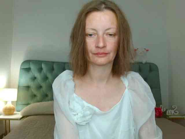 Anastasia-skyy webcam