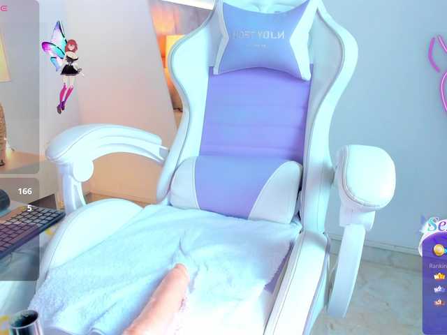 JuliaSantos live cam on BongaCams