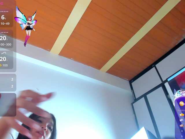 JuliaSantos live cam on BongaCams