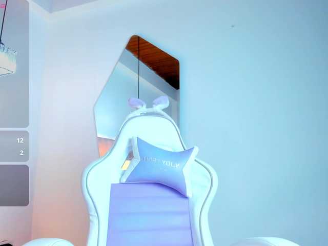 JuliaSantos live cam on BongaCams