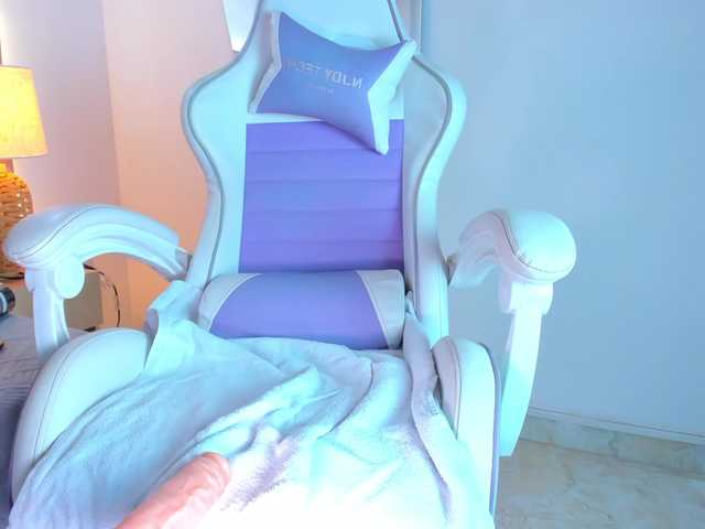JuliaSantos live cam on BongaCams