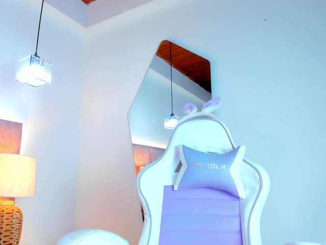 JuliaSantos live cam on BongaCams