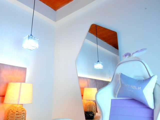JuliaSantos live cam on BongaCams