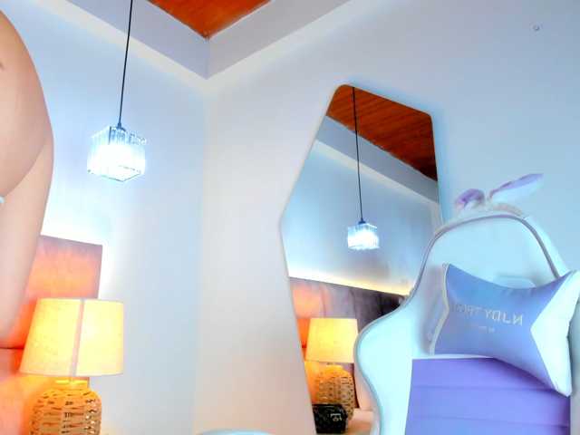 JuliaSantos live cam on BongaCams