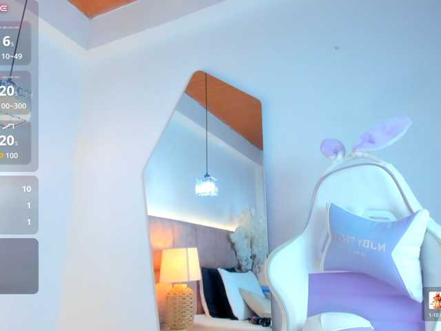 JuliaSantos live cam on BongaCams