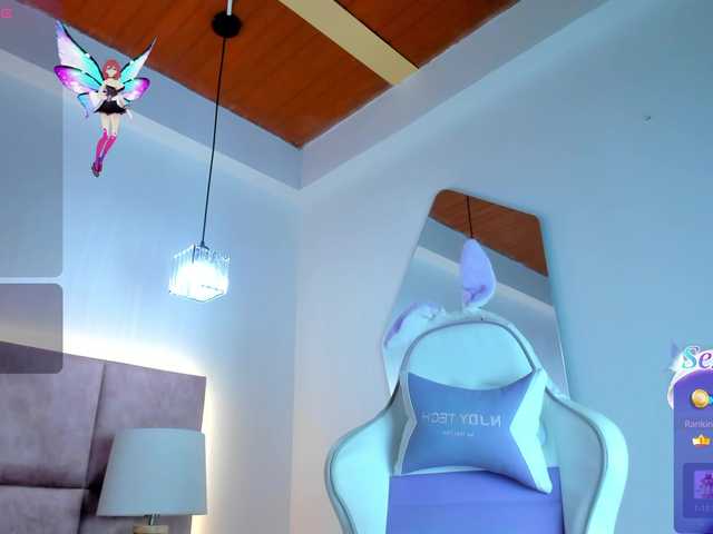 JuliaSantos live cam on BongaCams