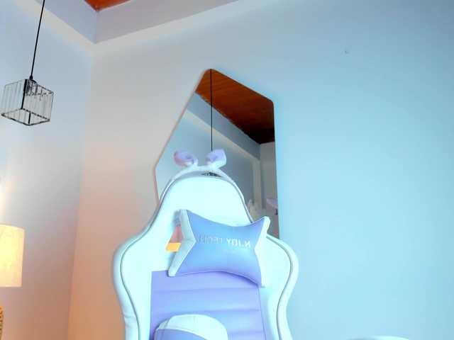 JuliaSantos live cam on BongaCams