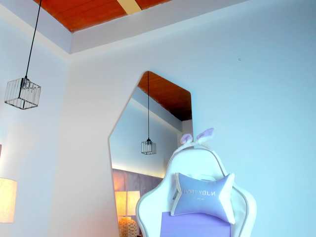 JuliaSantos live cam on BongaCams