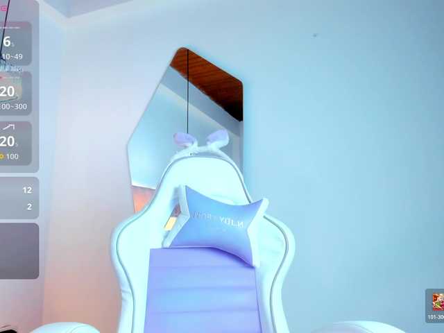 JuliaSantos live cam preview