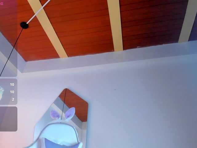 JuliaSantos live cam on BongaCams