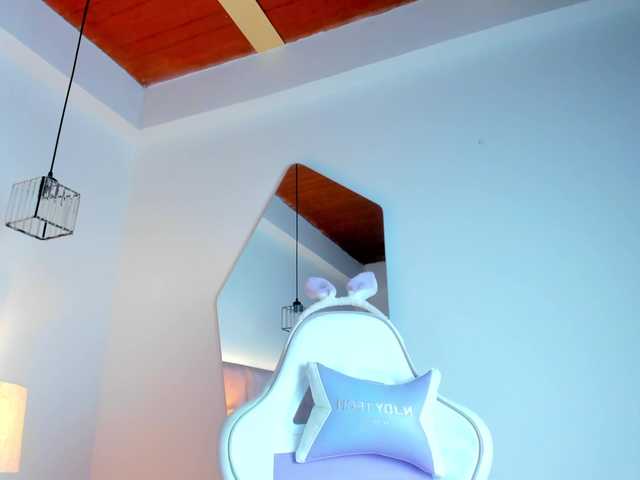 JuliaSantos live cam on BongaCams