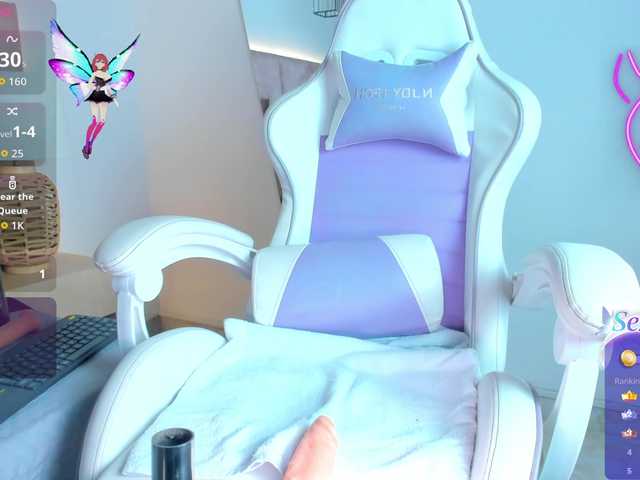 JuliaSantos live cam on BongaCams
