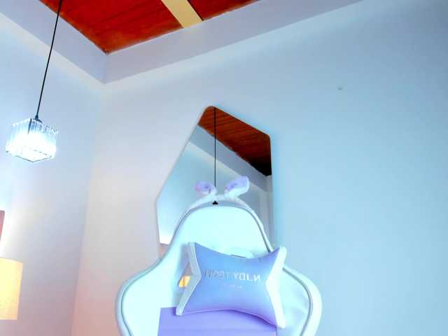 JuliaSantos live cam on BongaCams