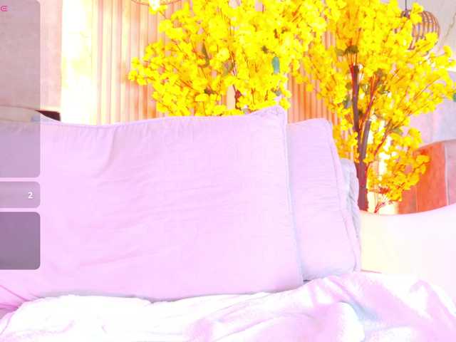 JuliaSantos live cam on BongaCams