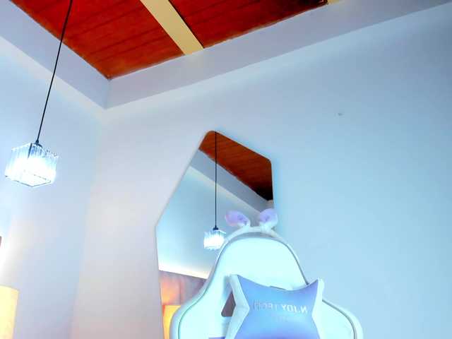 JuliaSantos live cam on BongaCams