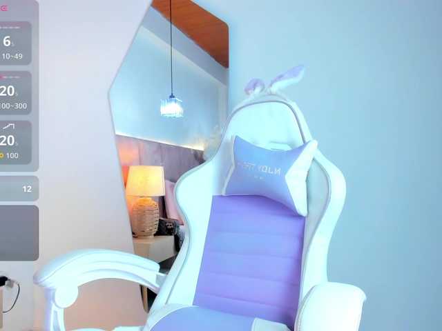 JuliaSantos live cam on BongaCams