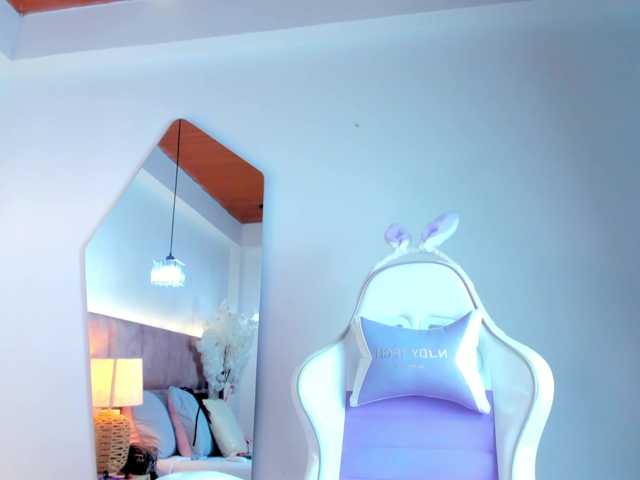JuliaSantos live cam on BongaCams