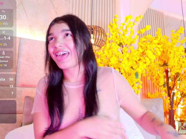 JuliaSantos live cam on BongaCams
