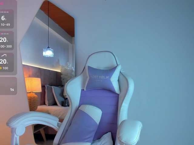 JuliaSantos live cam on BongaCams