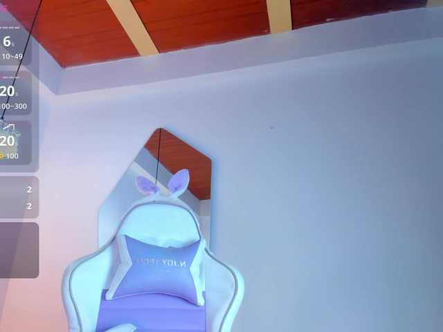 JuliaSantos live cam on BongaCams