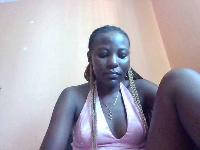Dimplelaydy live cam on BongaCams