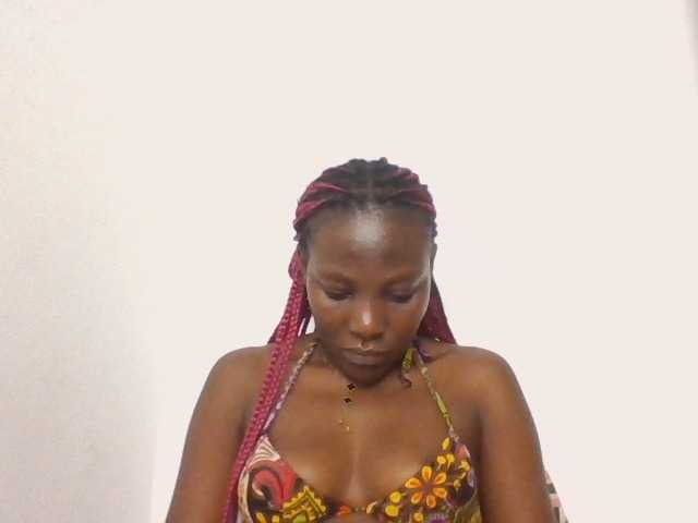 Dimplelaydy live cam on UnifiedCams