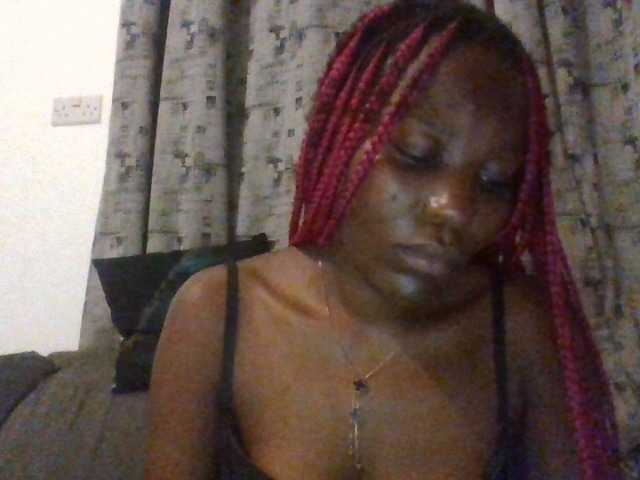 Dimplelaydy live cam on BongaCams