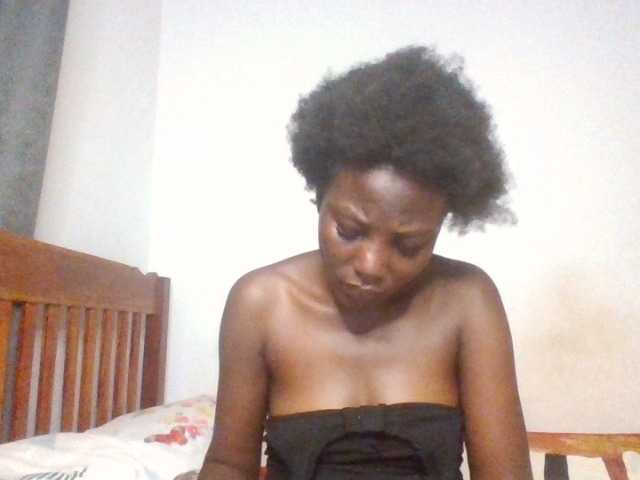 Dimplelaydy live cam on BongaCams