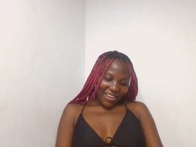 Dimplelaydy live cam on BongaCams
