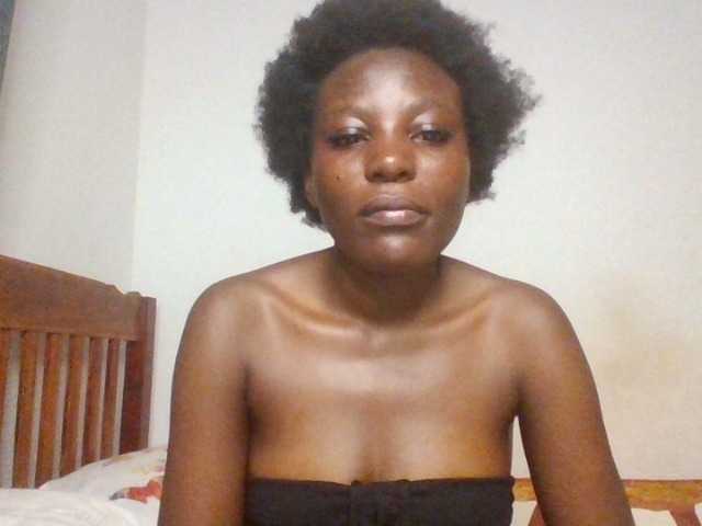 Dimplelaydy live cam on BongaCams