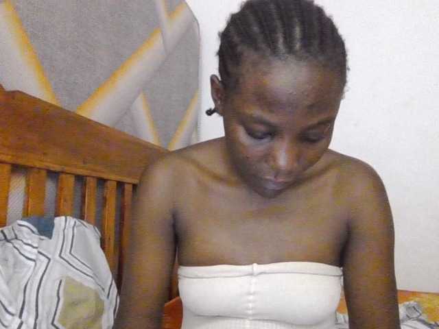 Dimplelaydy live cam on BongaCams