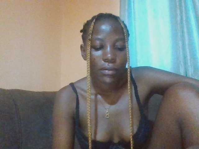 Dimplelaydy live cam preview