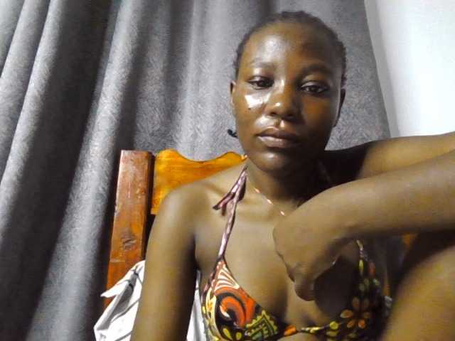 Dimplelaydy live cam on BongaCams