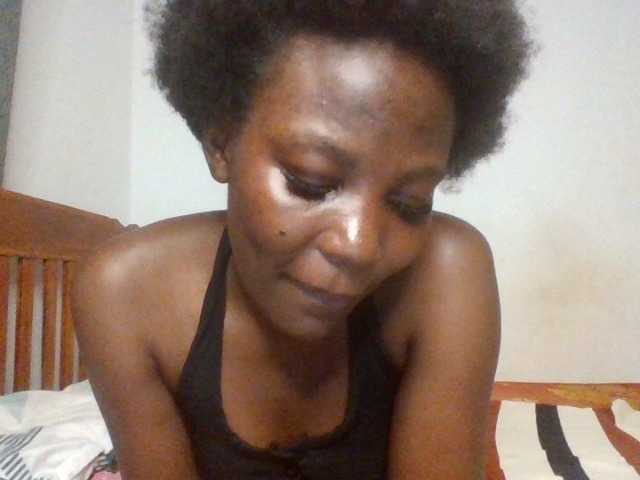 Dimplelaydy live cam on BongaCams