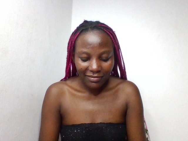 Dimplelaydy live webcam show