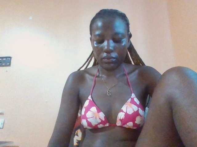 Dimplelaydy live cam on BongaCams