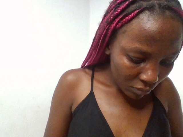 Dimplelaydy live cam on BongaCams