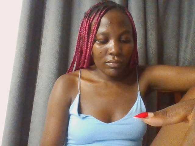 Dimplelaydy live cam on BongaCams