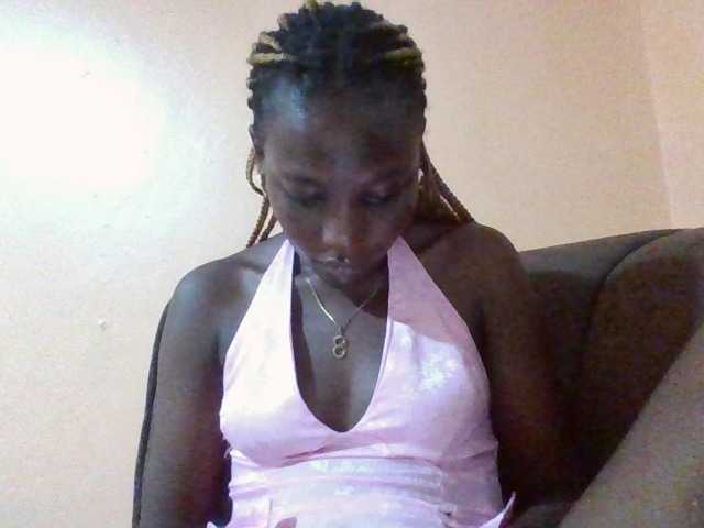 Dimplelaydy live cam on BongaCams