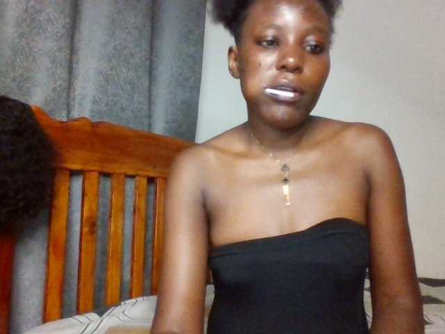 Dimplelaydy live cam on BongaCams